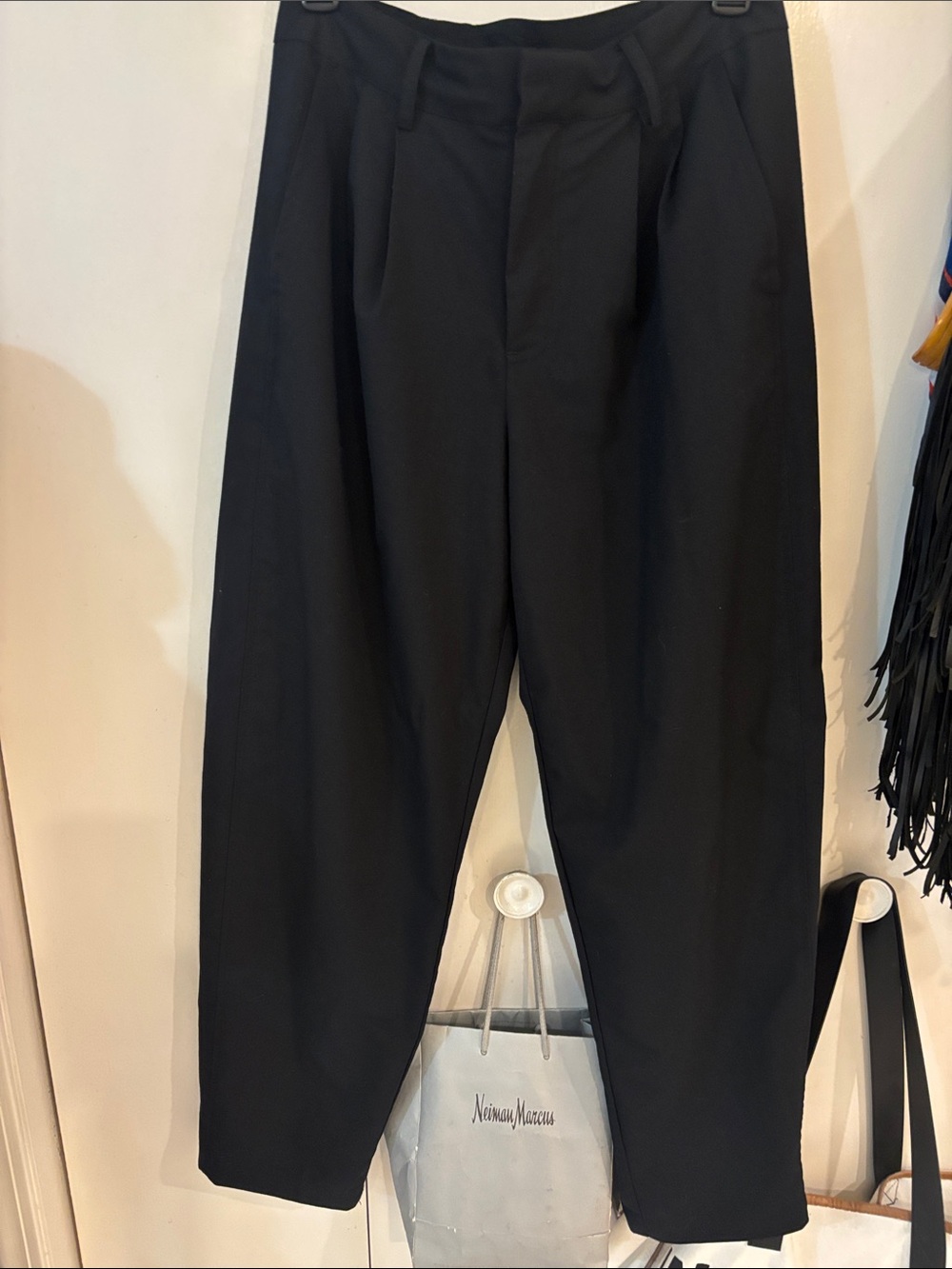 Free People Black High-Rise pleated pants,4